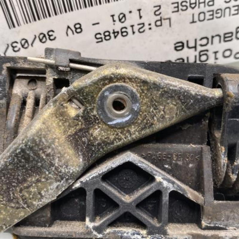 Poignee porte arriere gauche PEUGEOT 106 Photo n°4