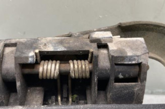 Poignee porte avant gauche PEUGEOT 106