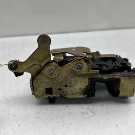 Serrure arriere gauche PEUGEOT 106
