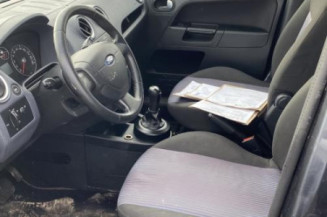 Pretensionneur de ceinture avant droit FORD FUSION