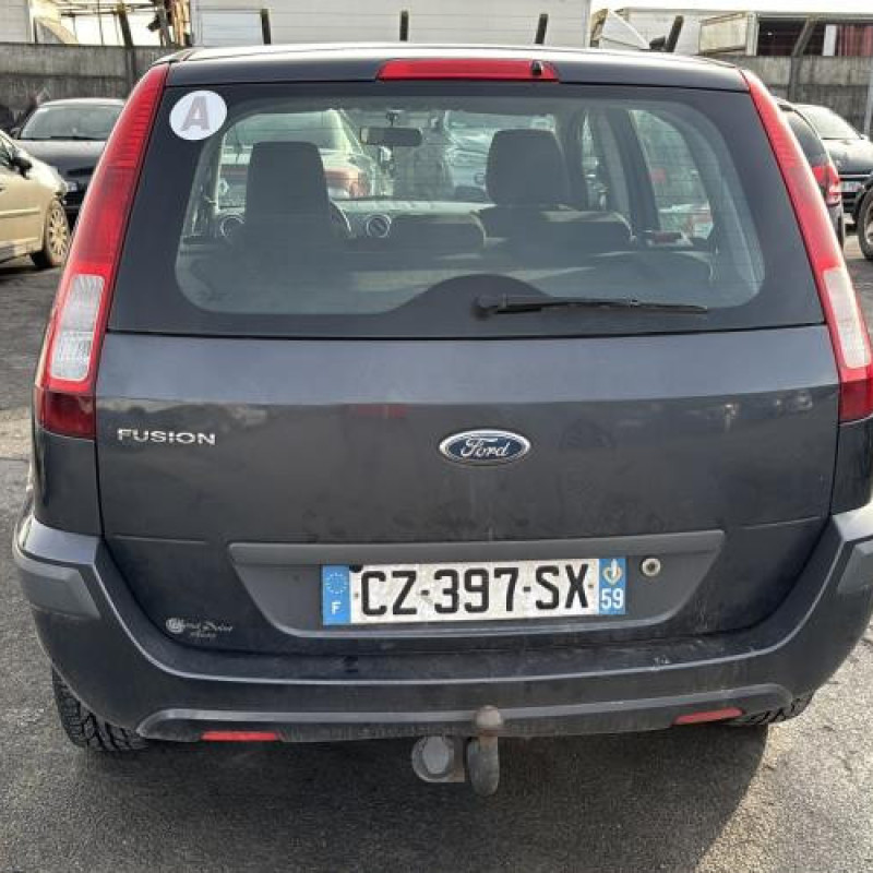 Attache ceinture avant droit FORD FUSION Photo n°19