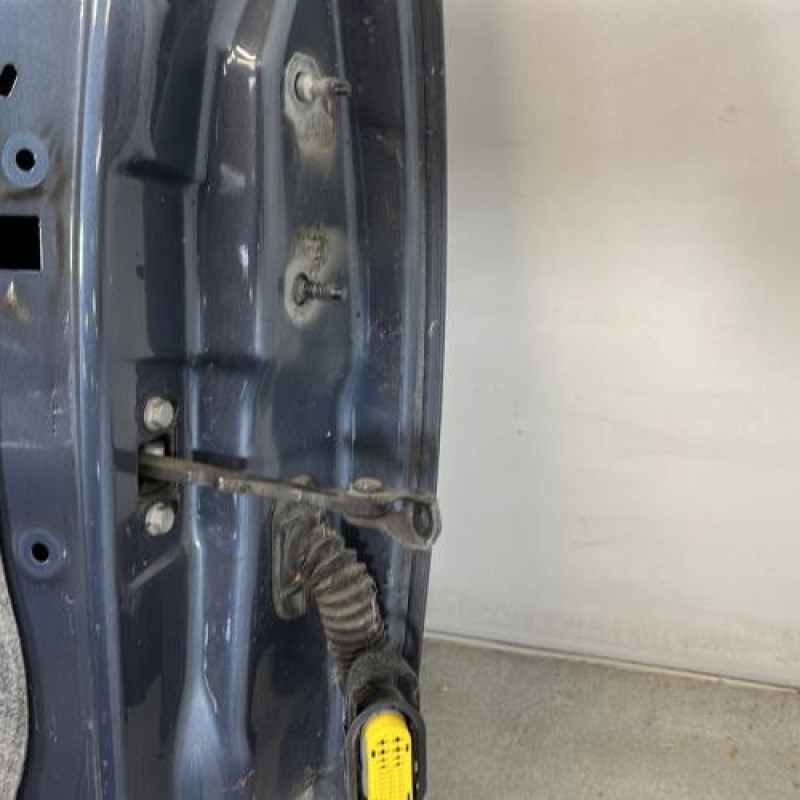 Porte avant gauche RENAULT TWINGO 2 Photo n°3