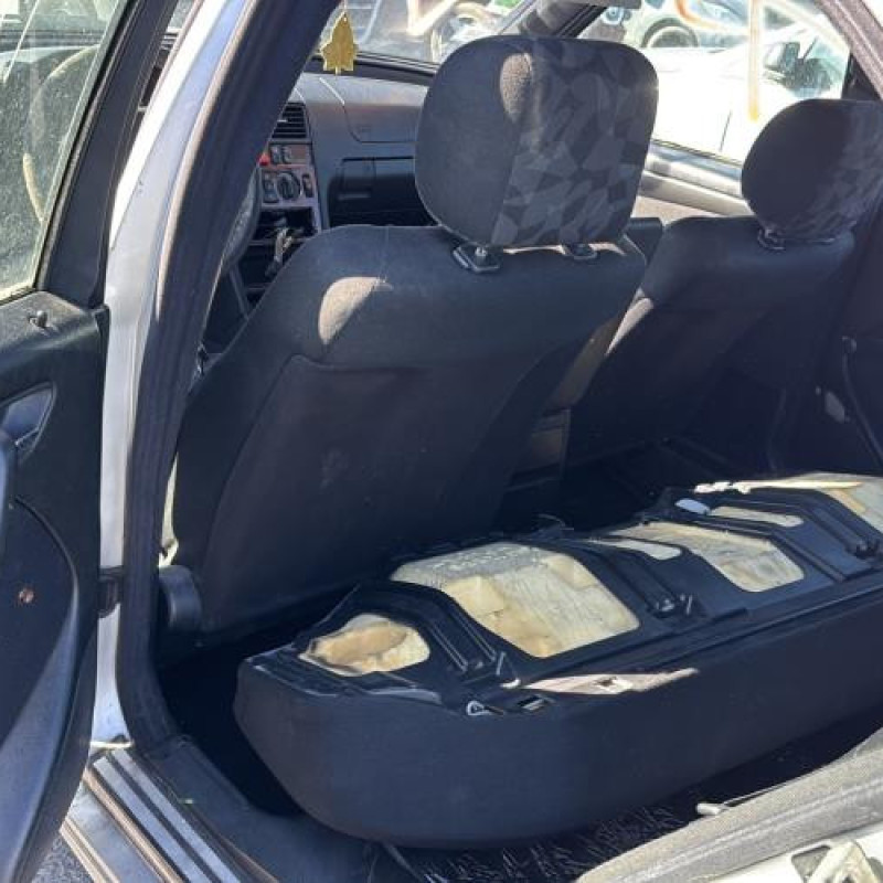 Custode arriere droit (porte) MERCEDES CLASSE C 202 Photo n°14
