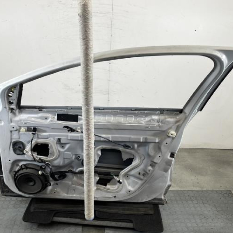 Porte avant droit RENAULT MEGANE 4 Photo n°7
