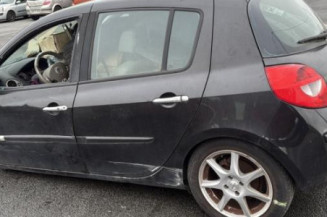 Vitre arriere droit RENAULT CLIO 3