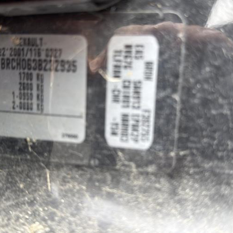 Vitre arriere droit RENAULT CLIO 3 Photo n°16