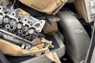 Vitre arriere droit RENAULT CLIO 3