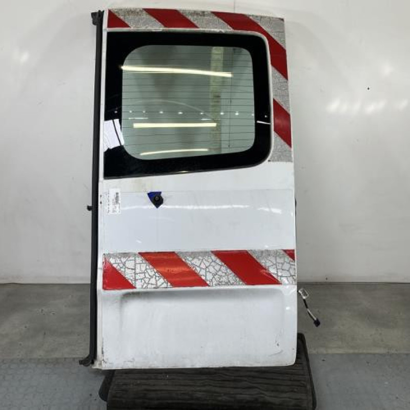 Porte de coffre droit RENAULT TRAFIC 2 Photo n°1