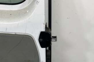 Porte de coffre droit RENAULT TRAFIC 2