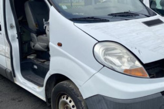 Vitre avant gauche RENAULT TRAFIC 2