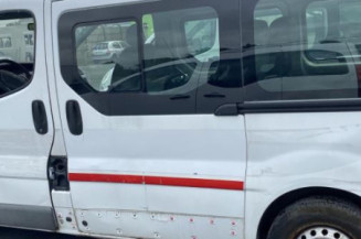 Vitre avant gauche RENAULT TRAFIC 2