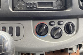 Vitre avant gauche RENAULT TRAFIC 2