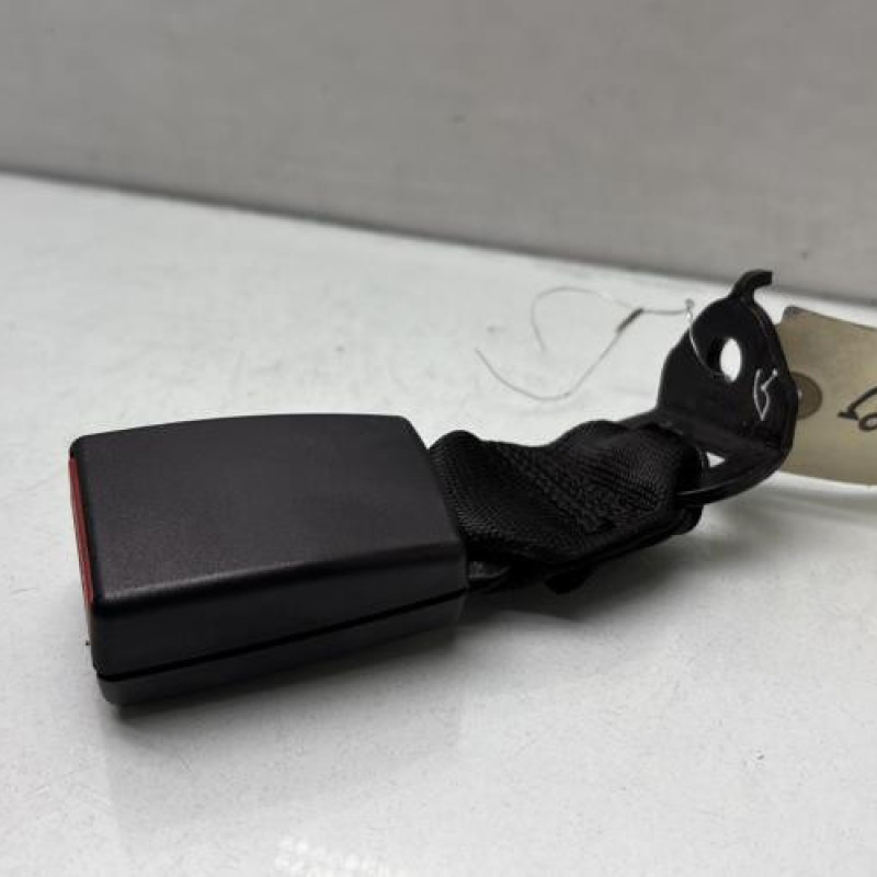Attache ceinture arriere gauche RENAULT TWINGO 2 Photo n°2