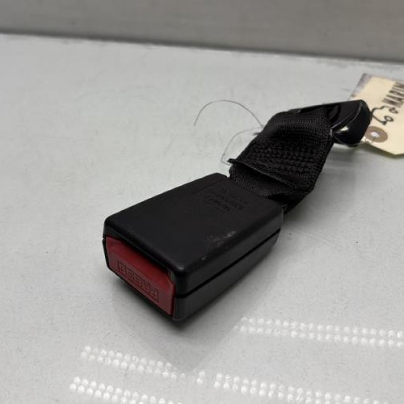 Attache ceinture arriere gauche RENAULT TWINGO 2 Photo n°3