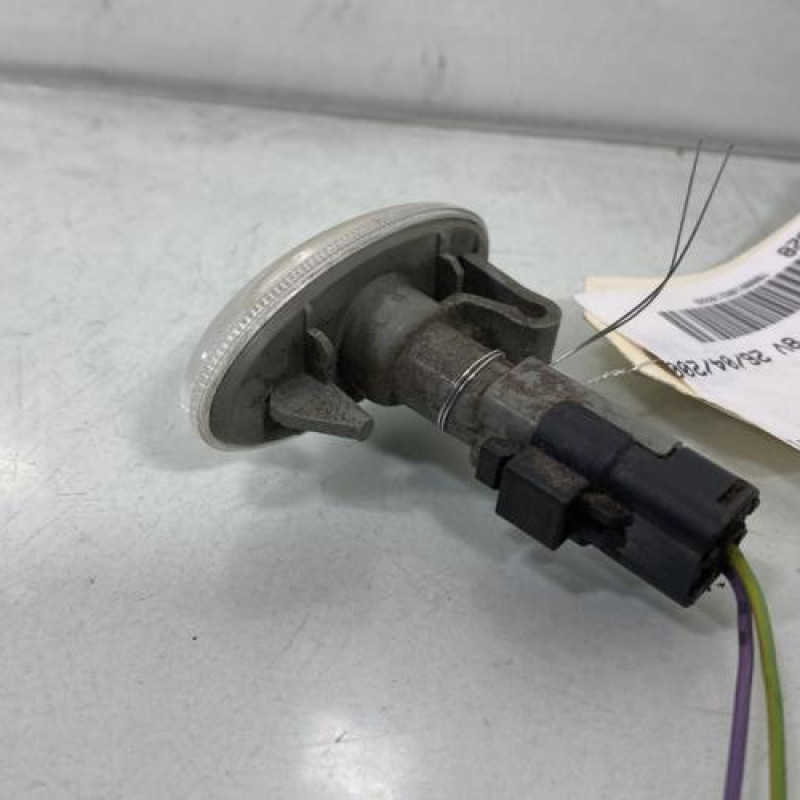 Repetiteur clignotant avant droit  (Feux) CITROEN C3 1 Photo n°3