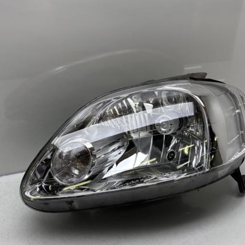 Optique avant principal gauche (feux)(phare) VOLKSWAGEN FOX Photo n°1