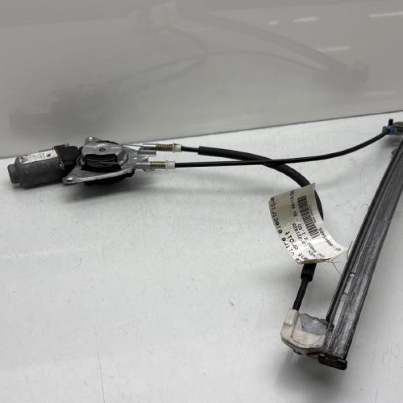 Leve vitre electrique avant droit CITROEN SAXO Photo n°6