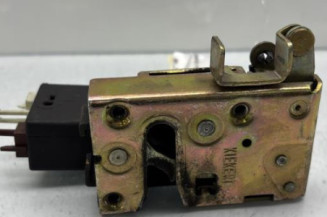 Serrure avant gauche CITROEN SAXO