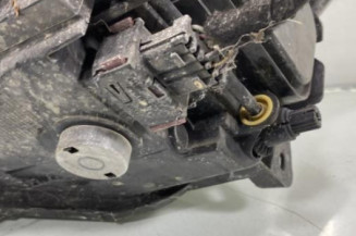 Optique avant principal droit (feux)(phare) OPEL CORSA D