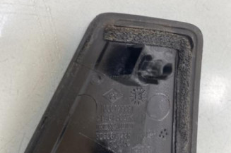 Poignee porte arriere gauche RENAULT CLIO 4