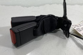 Attache ceinture arriere droit RENAULT CLIO 4 Photo n°1