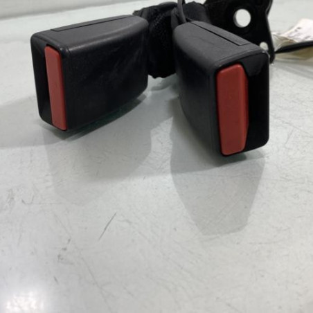 Attache ceinture arriere droit RENAULT CLIO 4