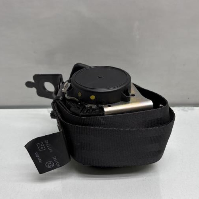 Ceinture arriere gauche RENAULT CLIO 4 Photo n°4
