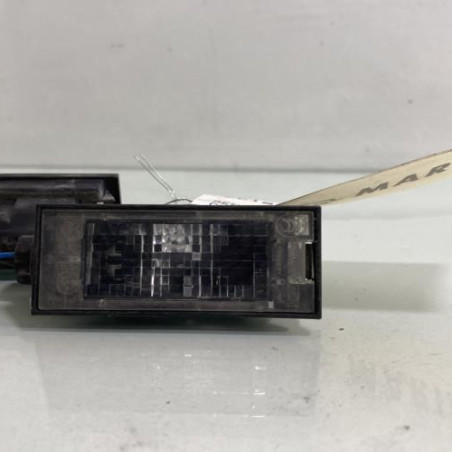 Eclairage de plaque RENAULT CLIO 4