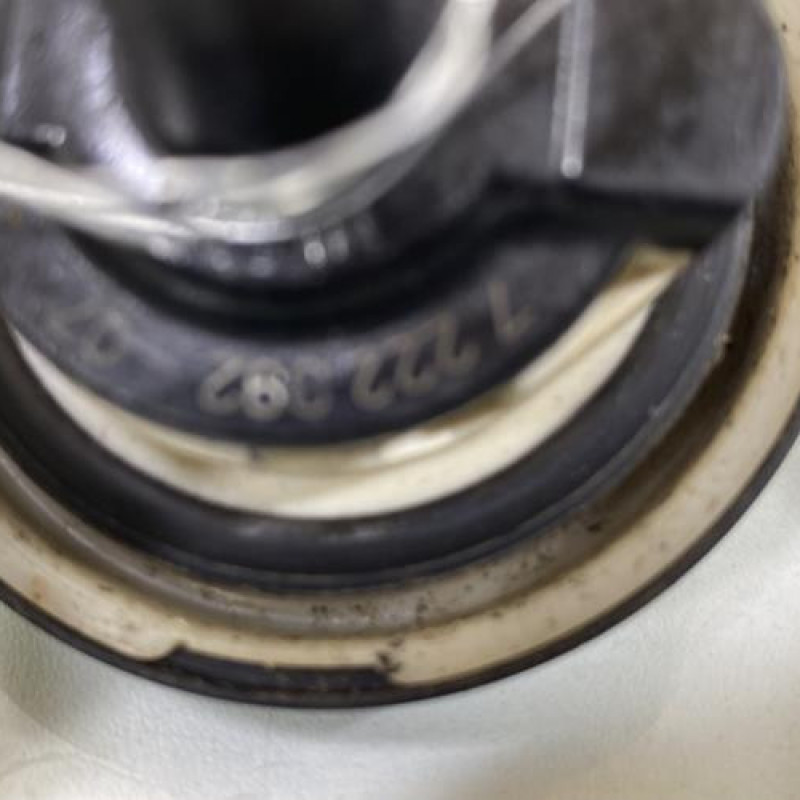 Bouchon de carburant BMW SERIE 1 F20 Photo n°4