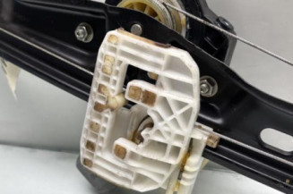 Leve vitre electrique arriere droit BMW SERIE 1 F20