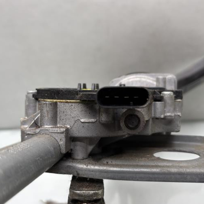 Moteur essuie glace avant BMW SERIE 1 F20 Photo n°3