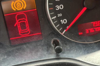 Bouton de warning AUDI A3 2