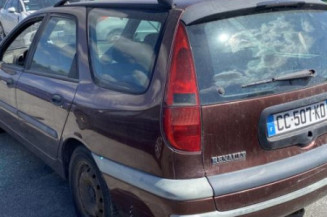 Serrure avant droit RENAULT LAGUNA 1