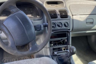 Serrure avant gauche RENAULT LAGUNA 1