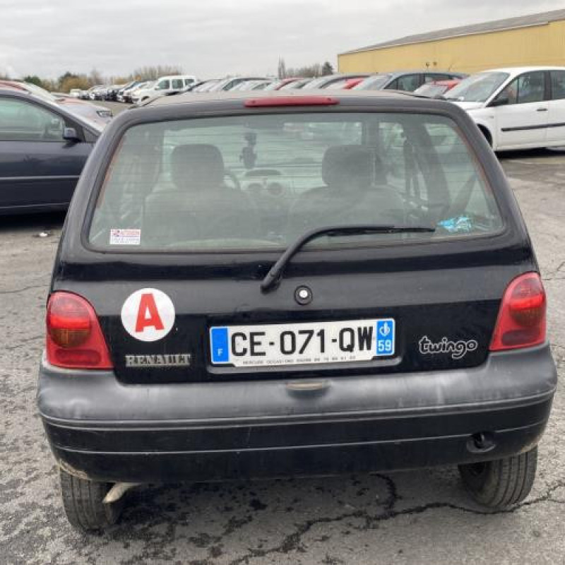 Bras essuie glace arriere RENAULT TWINGO 1 Photo n°9