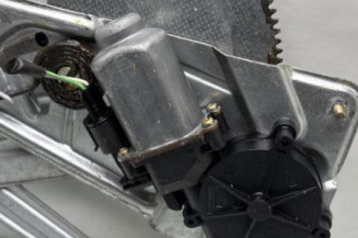Leve vitre electrique avant droit RENAULT TWINGO 1