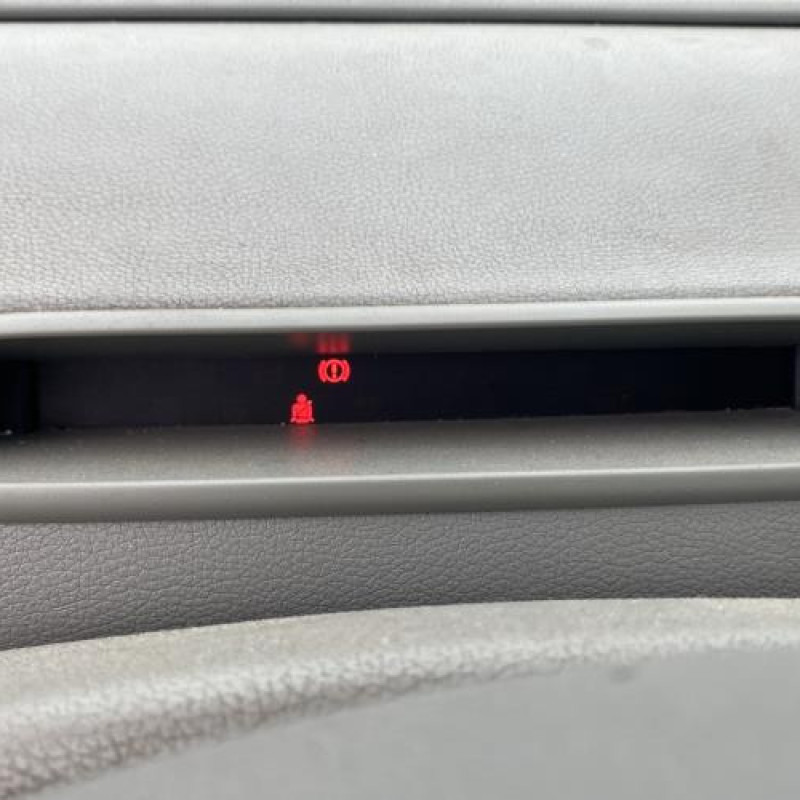 Interrupteur de leve vitre avant droit RENAULT TWINGO 1 Photo n°20