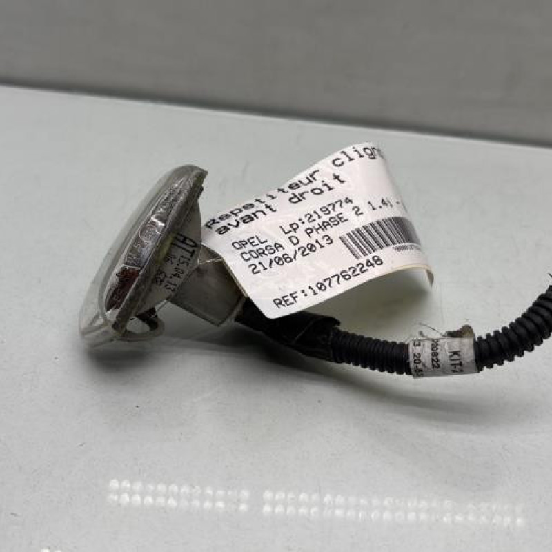 Repetiteur clignotant avant droit  (Feux) OPEL CORSA D Photo n°3