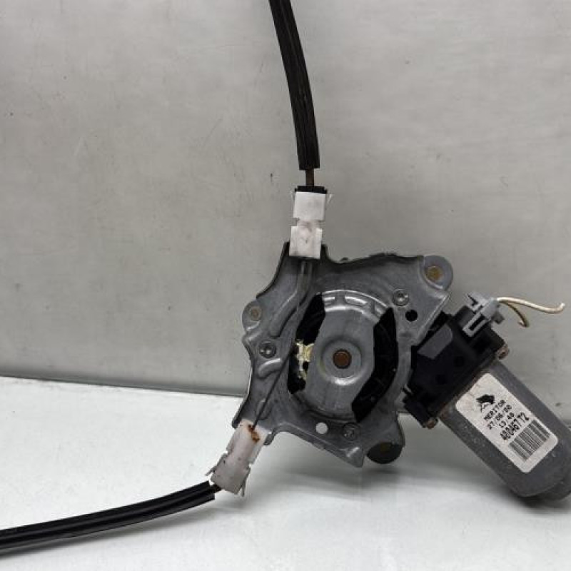 Leve vitre electrique avant gauche RENAULT SCENIC 1 Photo n°4