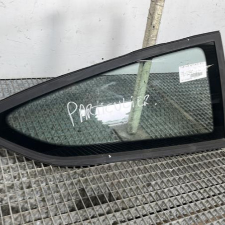 Custode arriere droit FORD FIESTA 6