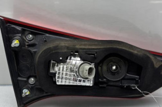 Feu arriere secondaire droit (feux) TOYOTA YARIS 3