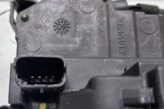 Serrure avant droit RENAULT MEGANE 3