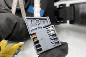 Com (Bloc Contacteur Tournant+Commodo Essuie Glace+Commodo Phare) CITROEN C3 1