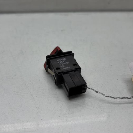 Bouton de warning AUDI A3 2