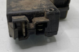 Serrure arriere gauche PEUGEOT 106