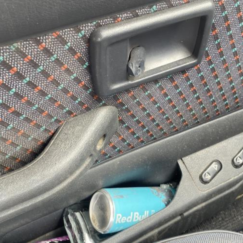 Retroviseur interieur PEUGEOT 106 Photo n°13