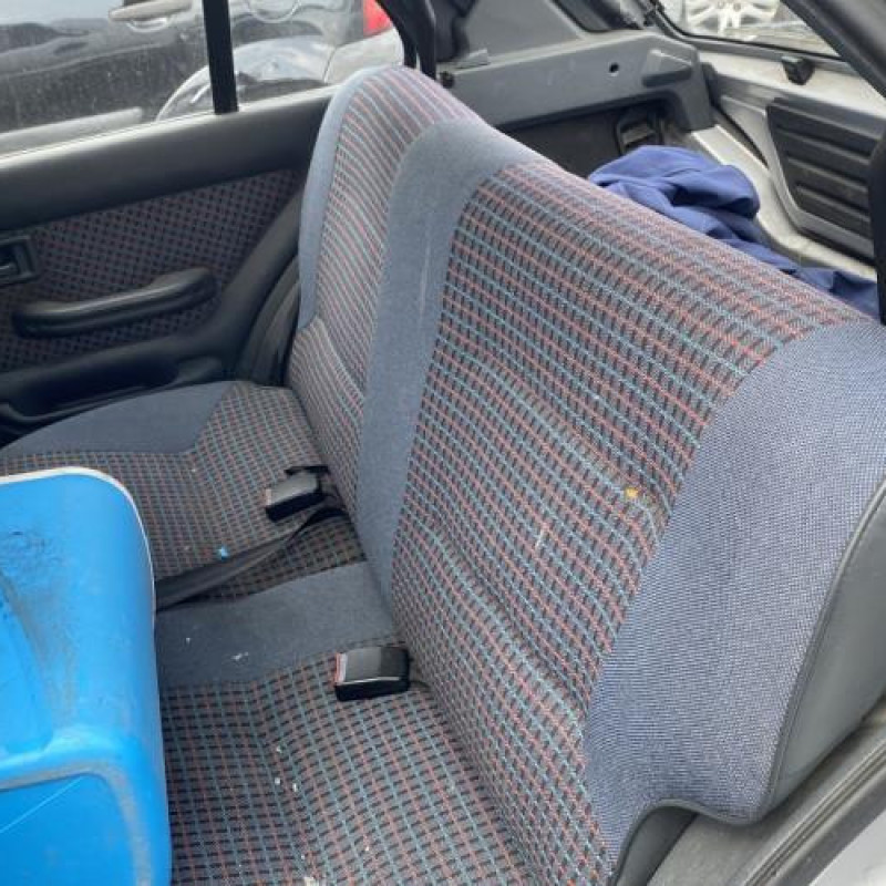 Retroviseur interieur PEUGEOT 106 Photo n°14