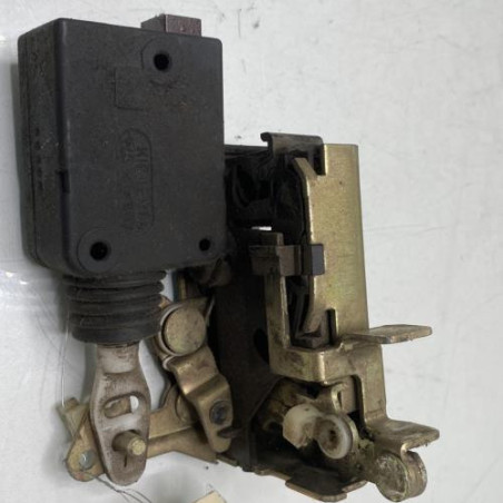 Serrure avant droit PEUGEOT 106