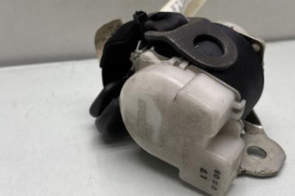 Ceinture arriere droit PEUGEOT 107 Photo n°1