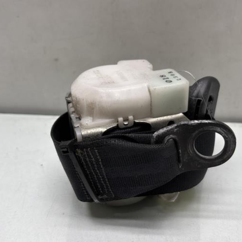 Ceinture arriere gauche PEUGEOT 107 Photo n°3
